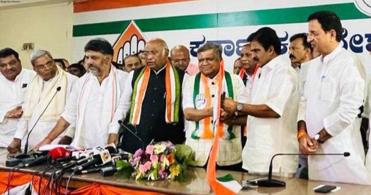 BJP falling like house of cards: Jairam Ramesh on ex-Karnataka CM Shettar joining Congress
